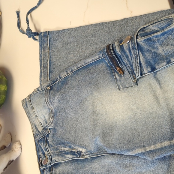 Wide Leg Cargo Jeans New Without Tags - Picture 2 of 4